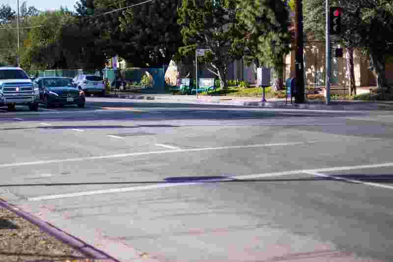 Hartford, CT – Woman Dies in Franklin Ave Auto-Pedestrian Wreck