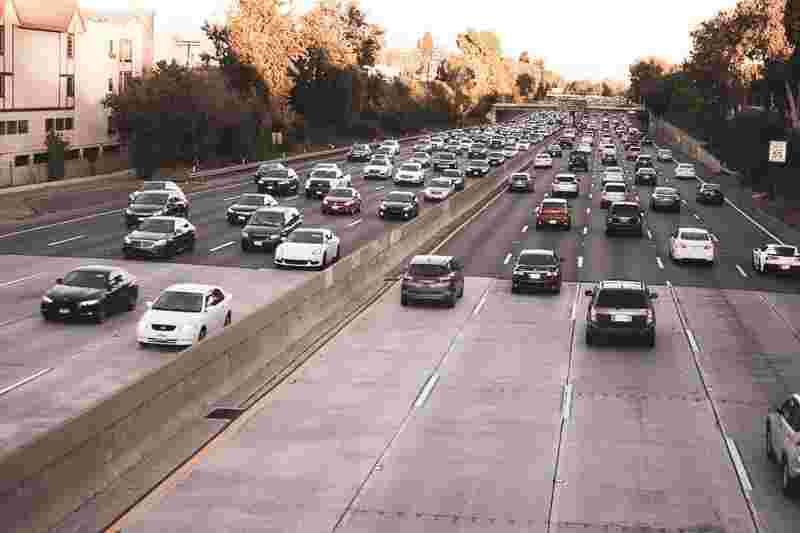 Injuries Reported in Multi-Vehicle Wreck on I-95 at Bronson Rd