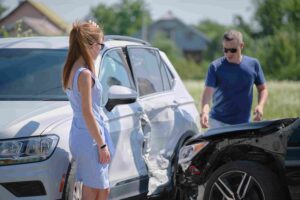 Who Is at Fault in a T-Bone Car Collision in Connecticut?