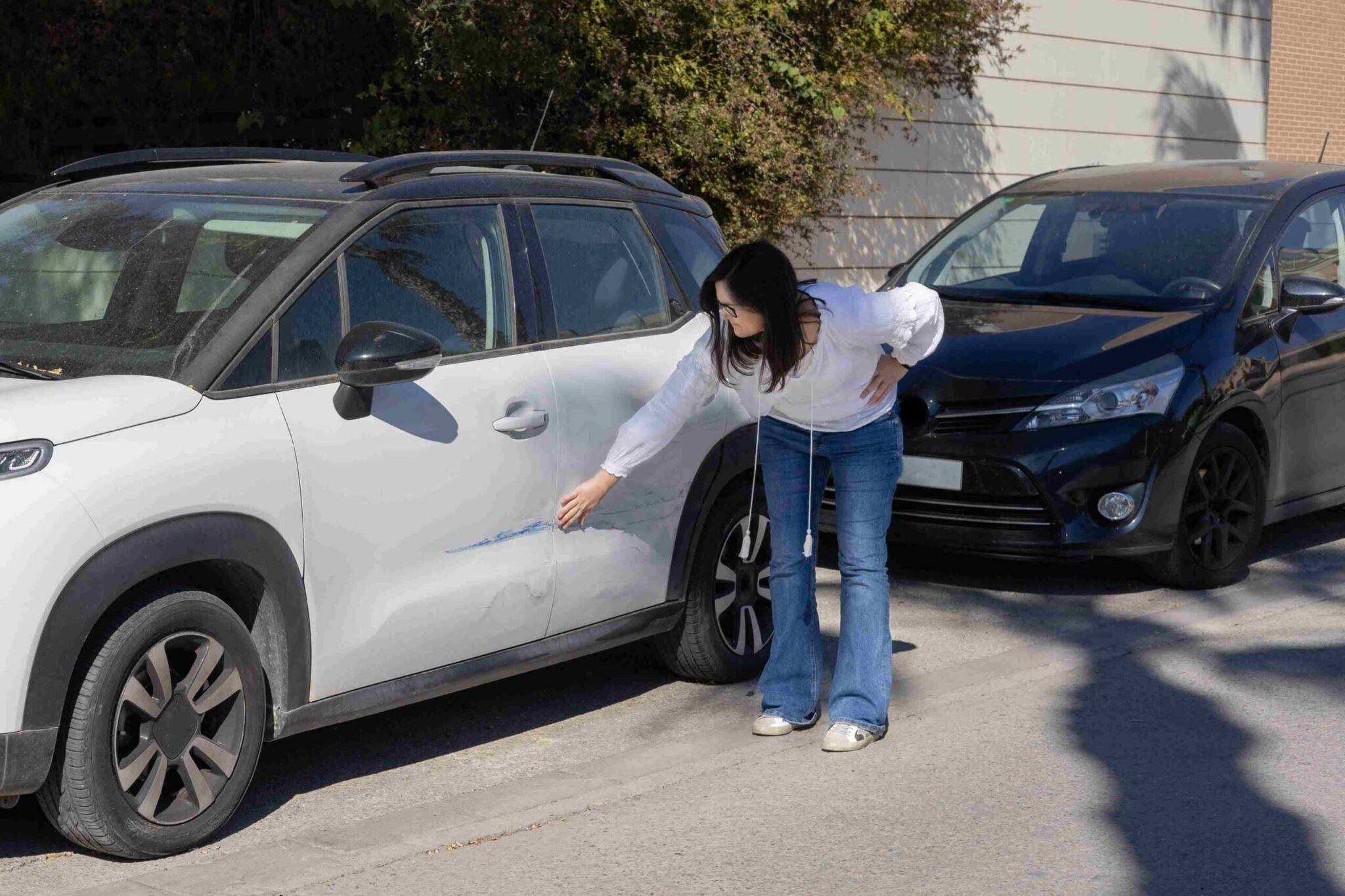 What to Do When Someone Hits Your Parked Car | Legal Steps